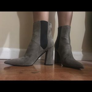 GUESS brown suede color block booties size 8
